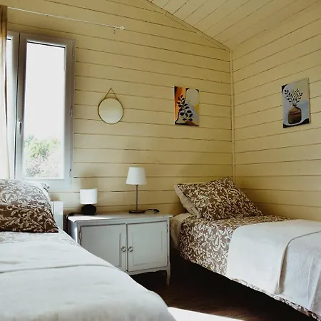 Wooden House Maison Les Terrasses, A Blend Of Authenticity And Refinement بيت للعطل Devillac