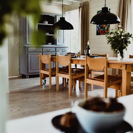 بيت للعطل Wooden House Maison Les Terrasses, A Blend Of Authenticity And Refinement *